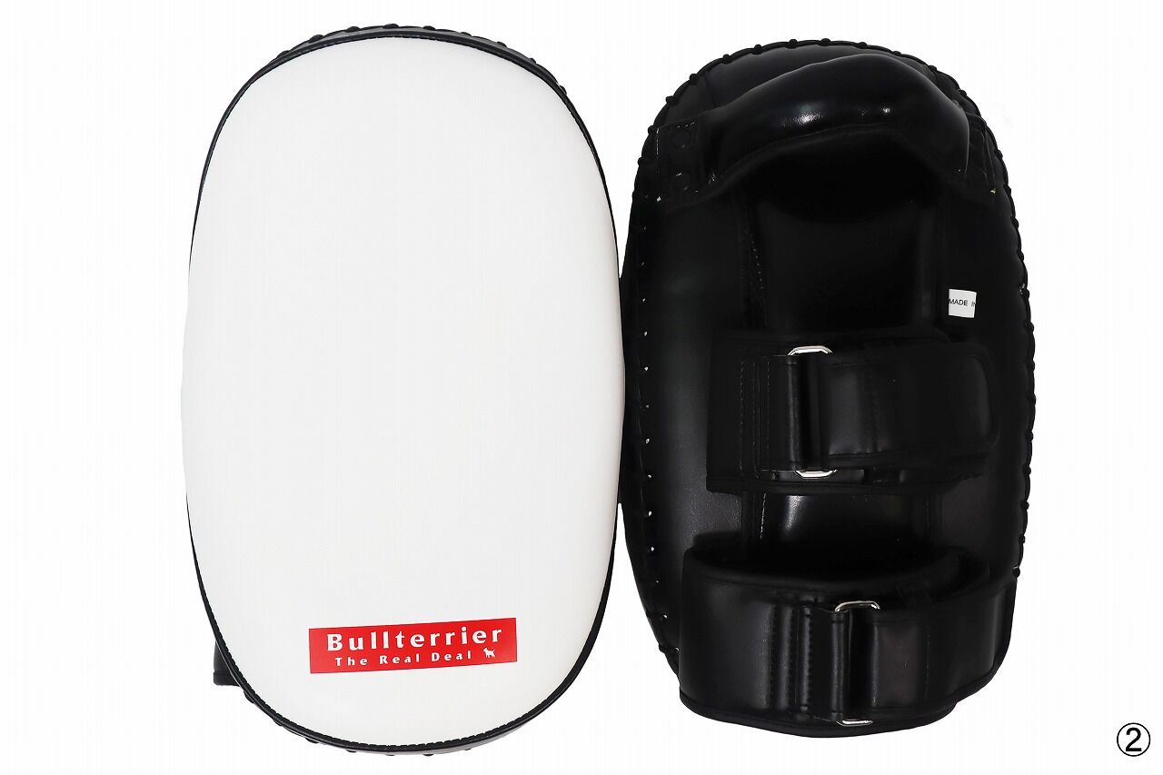 btcurvemitt_blk_wht_1