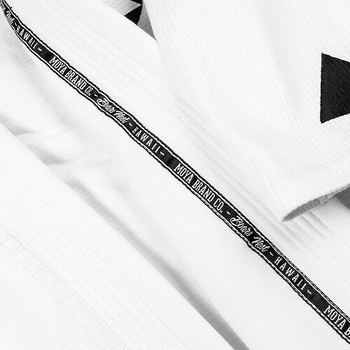 MOYA x RVCA】コラボ柔術衣入荷しました! MOYA x RVCA】コラボ柔術衣入荷しました!