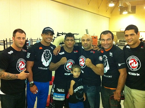 Girbert Durinho Burns MMA com vitor