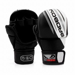 Pro Series Advanced MMA Safety Gloves blackwhite1