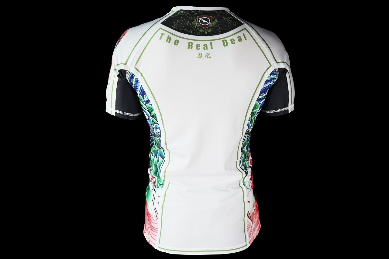 btrghououss_white_3