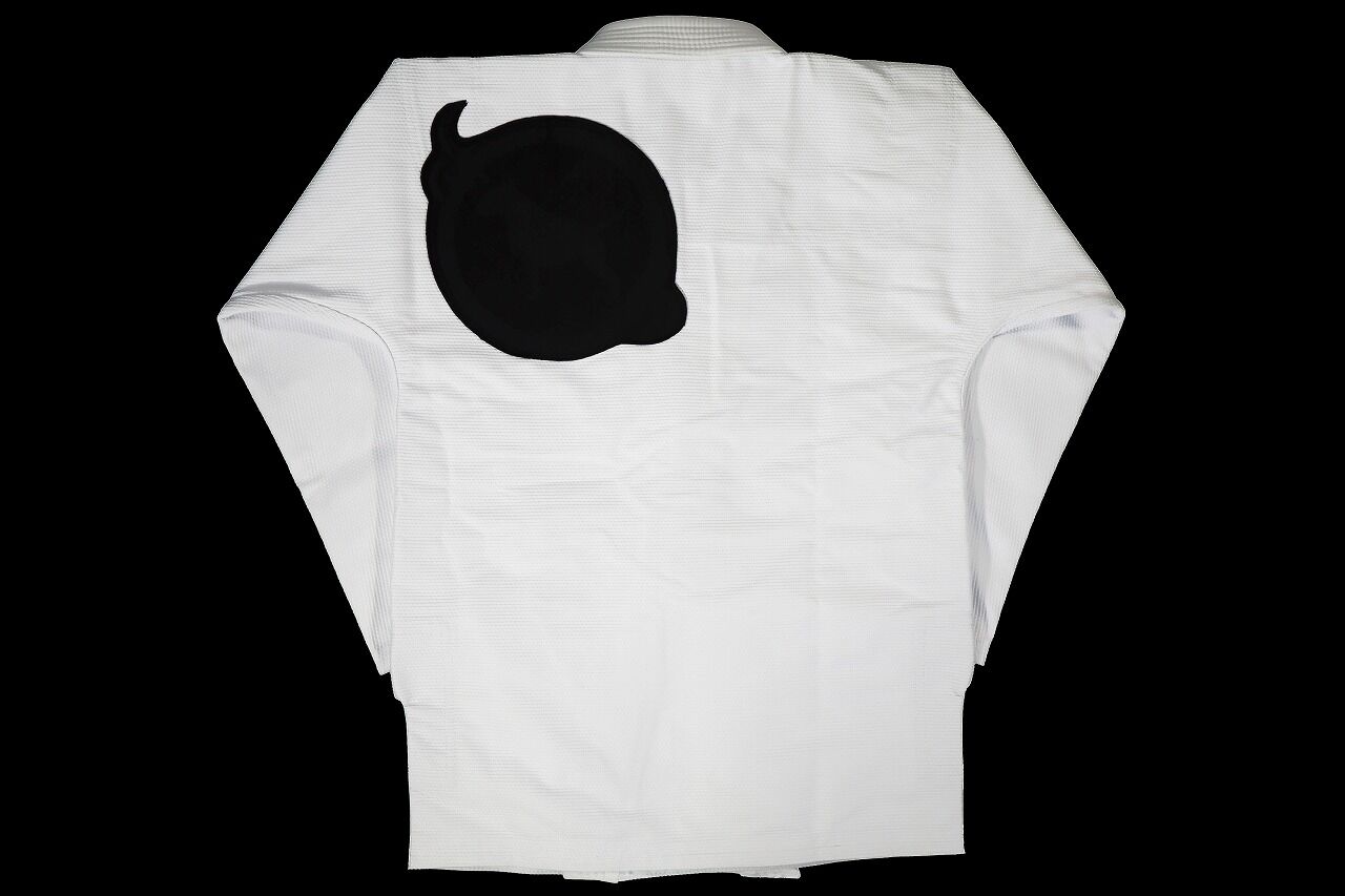 btshadowgi_wht_3