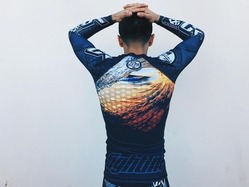 Rash Guard Flow 2
