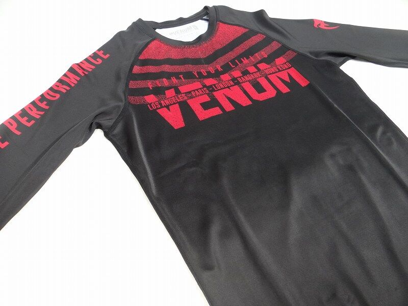 おすすめ商品紹介】VENUM ラッシュガード Signature 長袖
