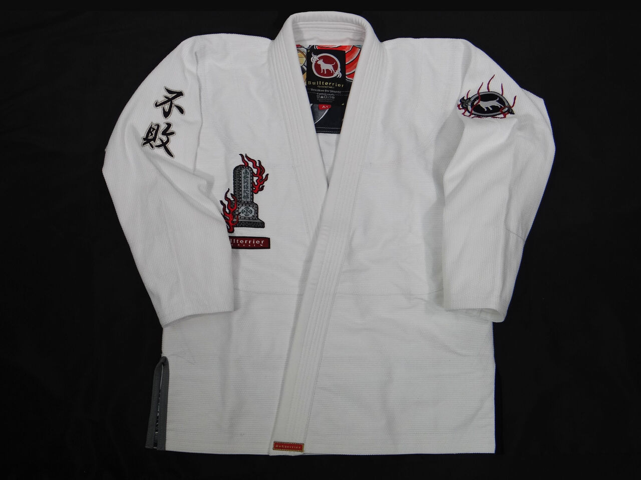 ヤフオク】ホベルトサトシソウザRIZIN.35入場着チャリティー