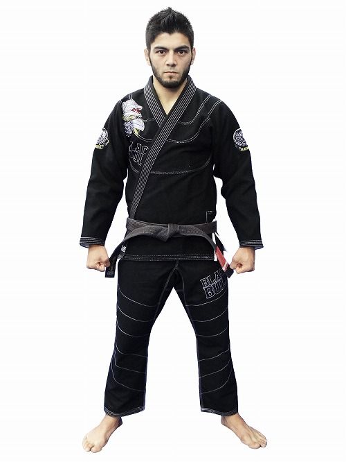 blackbull_yoroi_black_1