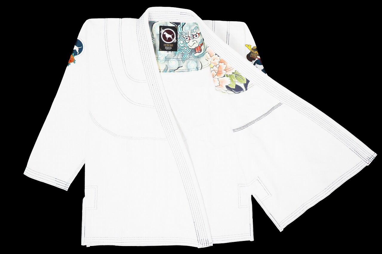 btkarajishigi_white_2