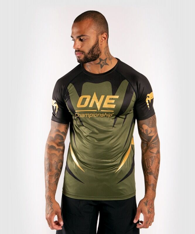 美品】Venum ONE Championship ジャケット　（L) d7031a192616976cd02c2ca89668a4