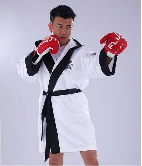 maf01_boxingrobe_white_1