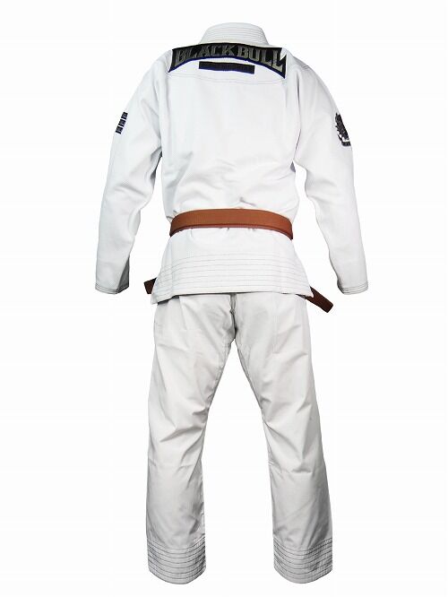 blackbullgi_white_3