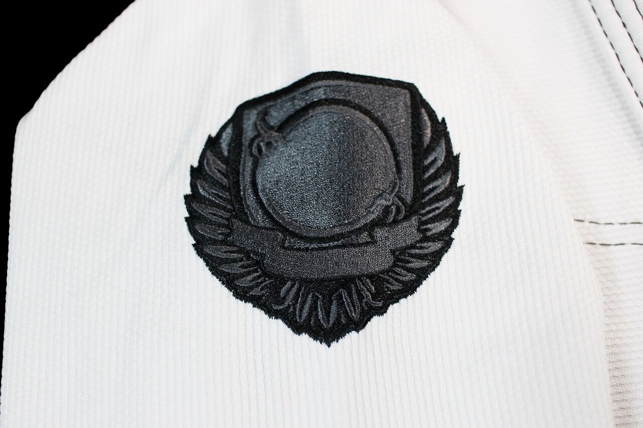 btkidsslightlasgi_wht_6