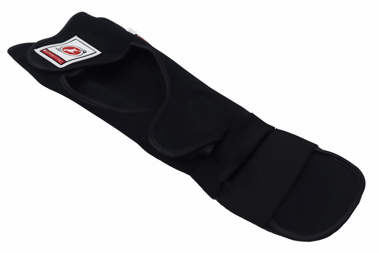 bt_shinguard_black_3