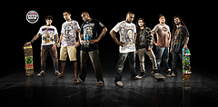 center-spread2