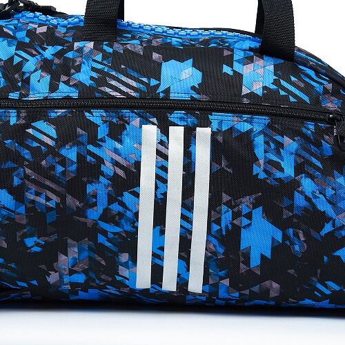 13adiACC058 - 2IN1 BAG - BLUE Camo - close up 06