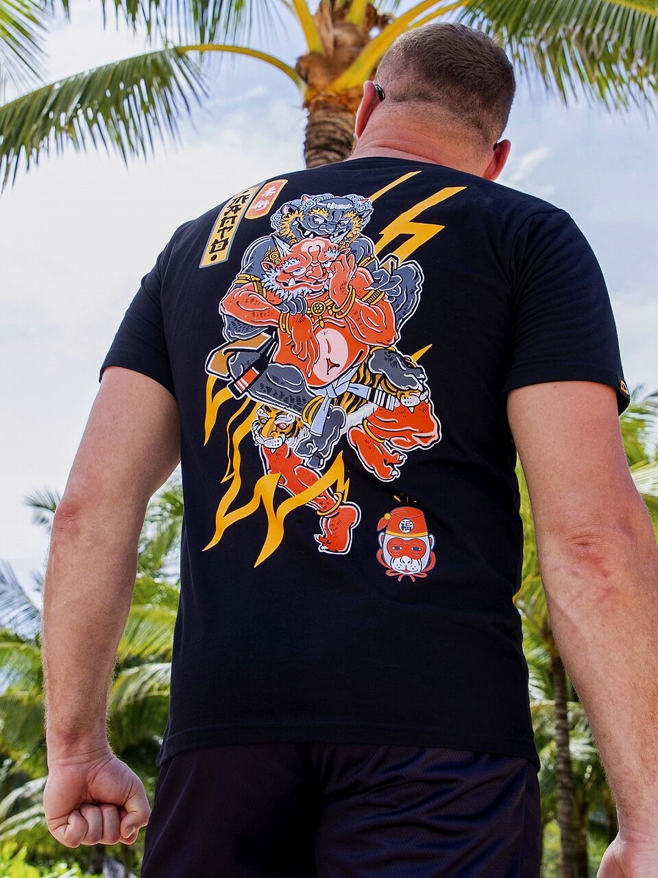 MANTO-x-Yauhen-Abu-t-shirt-ONI-black-1