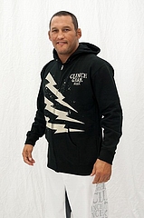 ziphoody_lightning_black_front2