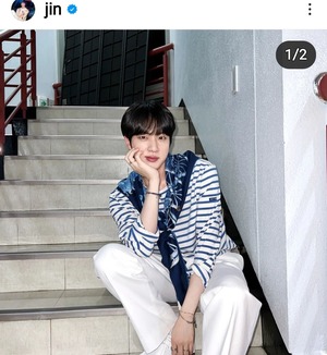 BTS♡JIN(ジン）今日もｲﾝｽﾀｱｯﾌﾟ♡ 22.6.29 : GO BTS for BTS