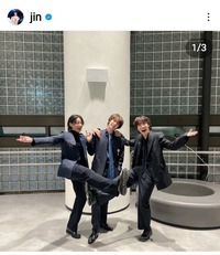 jj2851]-min