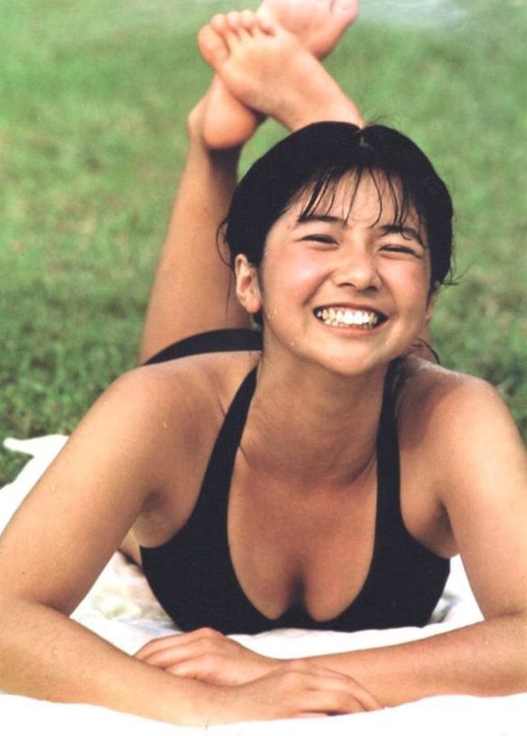 いまでもピカピカに光ってる 還暦記念フォトカレンダーでバズる美子さん ぶーぶー 昔ドラマー今ドローン