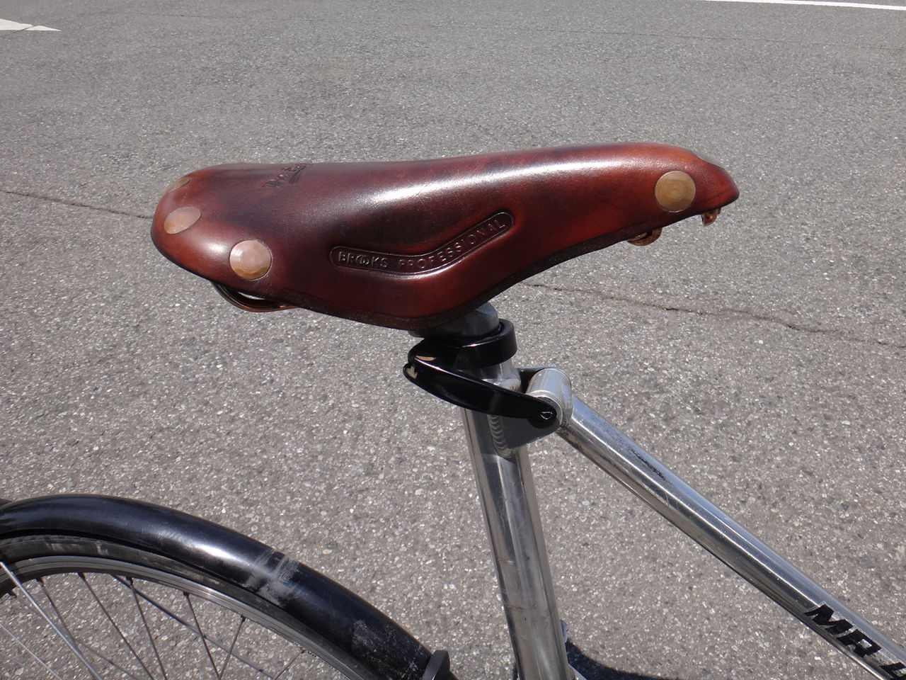 自転車 サドル 上げ られ ない