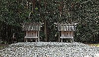 神麻績機殿神社末社八所 - 神宮125社、内宮・所管社 大小八つの祠からなる八社