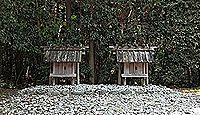 神麻続機殿神社末社八所 - 神宮125社、内宮・所管社　大小八つの祠からなる八社