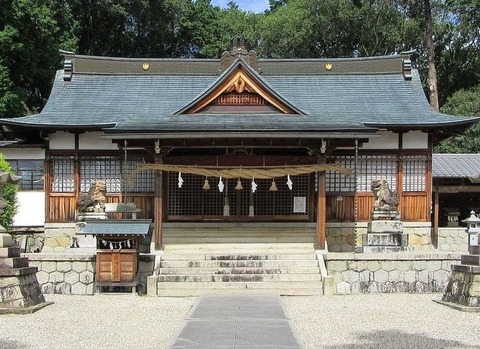 白山神社(岐阜県土岐市泉中窯町1-38)