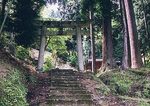 鏡神社 兵庫県豊岡市三原730