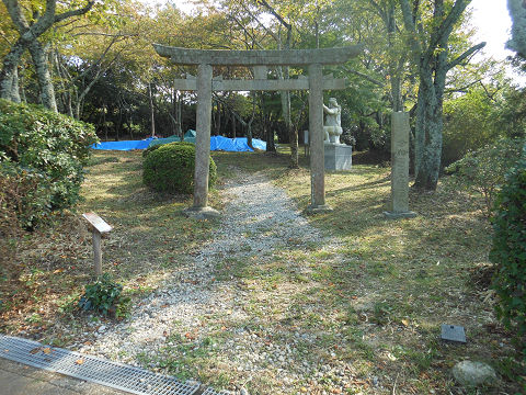 相撲神社 - 聖地「カタヤケシ」で2000年前の垂仁天皇の御世の息吹を感じる【古事記紀行2014】のキャプチャー