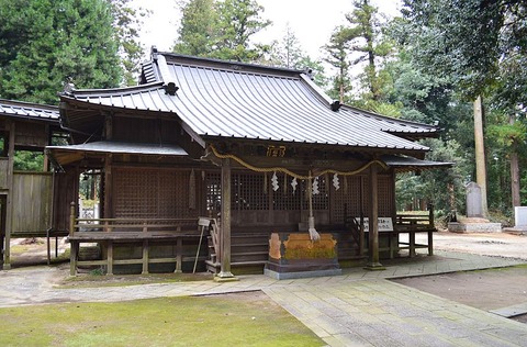 Inada-jinja_(Kasama)_haiden