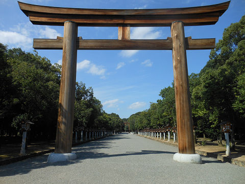 橿原神宮の鳥居 - ぶっちゃけ古事記