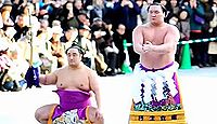 明治神宮で横綱白鵬が奉納土俵入りを披露 - 2011年1月6日、東京都渋谷区のキャプチャー