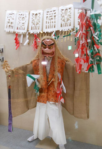 高千穂神楽 手力男面と衣装一式(大古事記展) - ぶっちゃけ古事記
