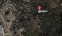 吉見百穴(埼玉県・比企郡吉見町) - コロボックルの住居? 6-7世紀頃の横穴墓群