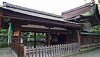 薗神社(園神社) 宮中宮内省坐神三座の一座