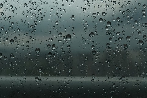 glass-2654887_640