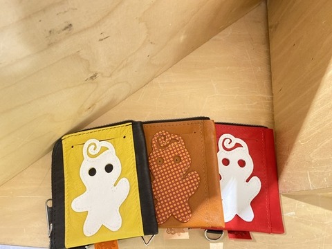 3F66FB45-13BA-403A-BDDB-77ACEA806365