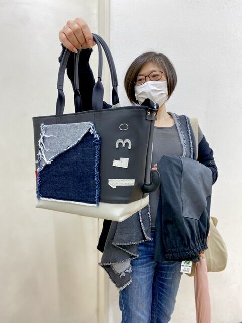 EC163A2E-A94A-4DBB-9957-9AD9DADE7A57