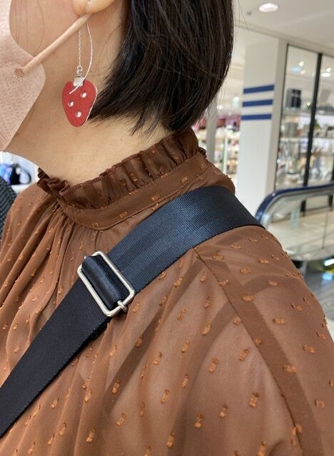 9945AC3C-124A-4F27-B721-137E69C92D4E