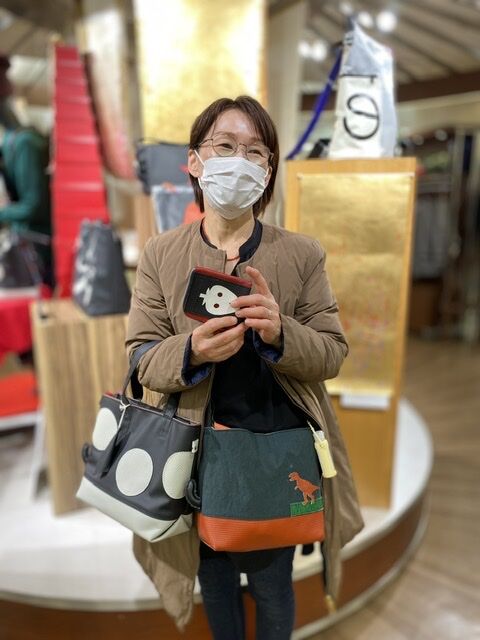 262C5196-F982-4720-92D4-11E066DFD230