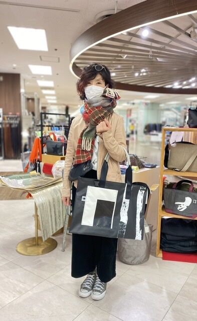 D4DC3D1A-1C25-44A2-930B-E675E3AA07EB