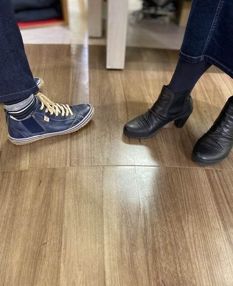 7DA42124-C927-43DD-9DC2-43BBC5CFF48D