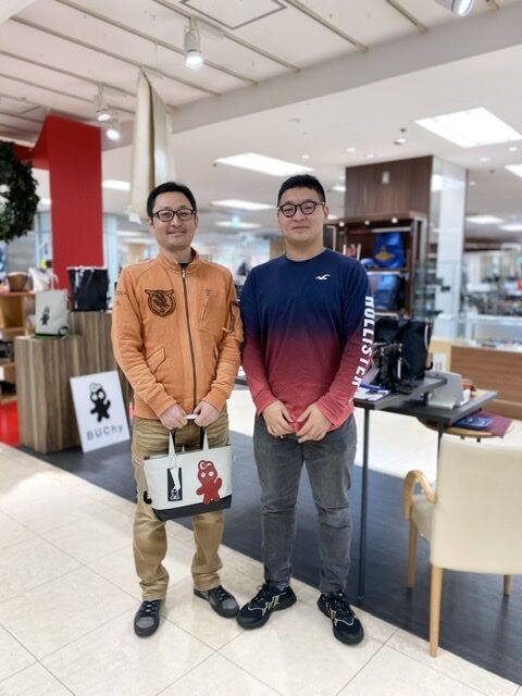 EAAD3239-C17B-4B41-B2A3-17ADF3A8C8A7