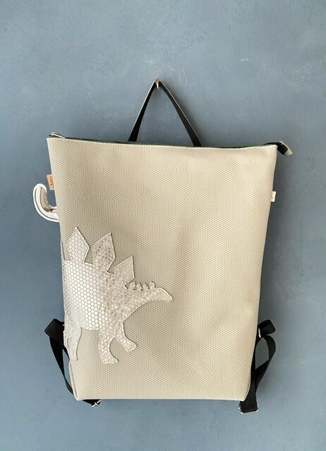 2BE2B504-8D65-48E6-A53D-2F16AB2CF32F