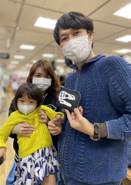 06218DA9-E190-4E37-9DED-32C2FDCA8155