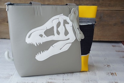 20563035-3E07-4FC9-8A08-37B1A9CDD482