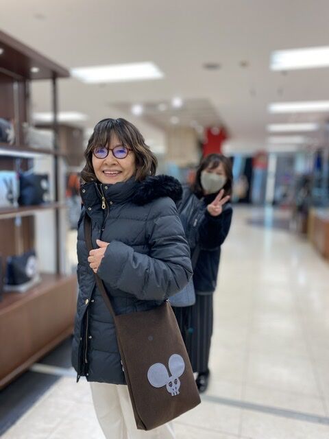 F0A3976B-8D86-4185-9C94-6497A97DFEDC