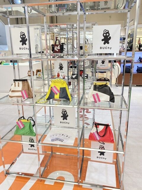 958DF062-B504-48B3-863D-435F6C1F961F