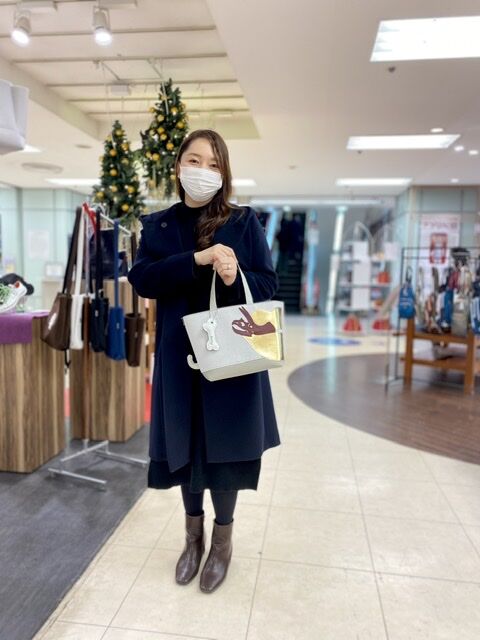 2501CF78-5239-4B6E-AFE8-CCB536919B44
