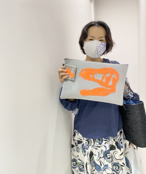 968C355C-79E8-4766-9845-0B4757362F30